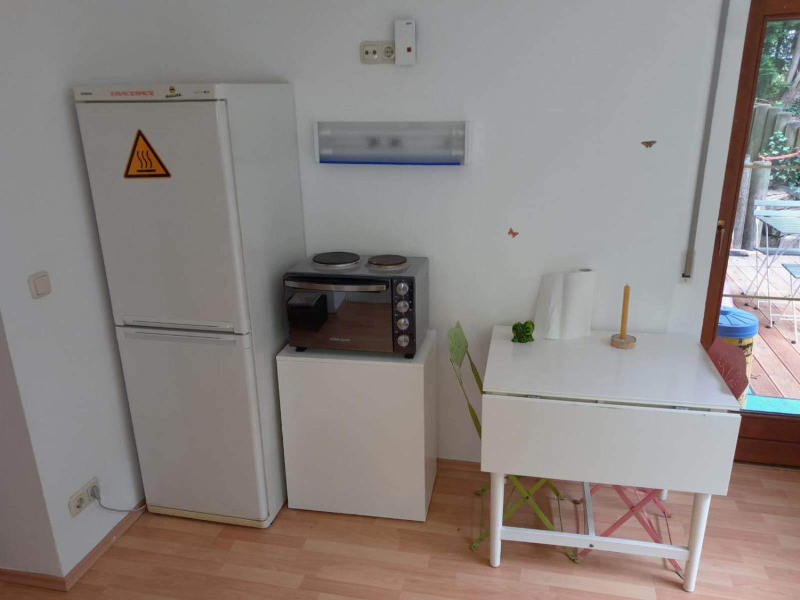 Apartment Mit Kueche Und Balkon Oder Terrasse, Ruhig Und Gut Erreichbar พิดดิง ภายนอก รูปภาพ