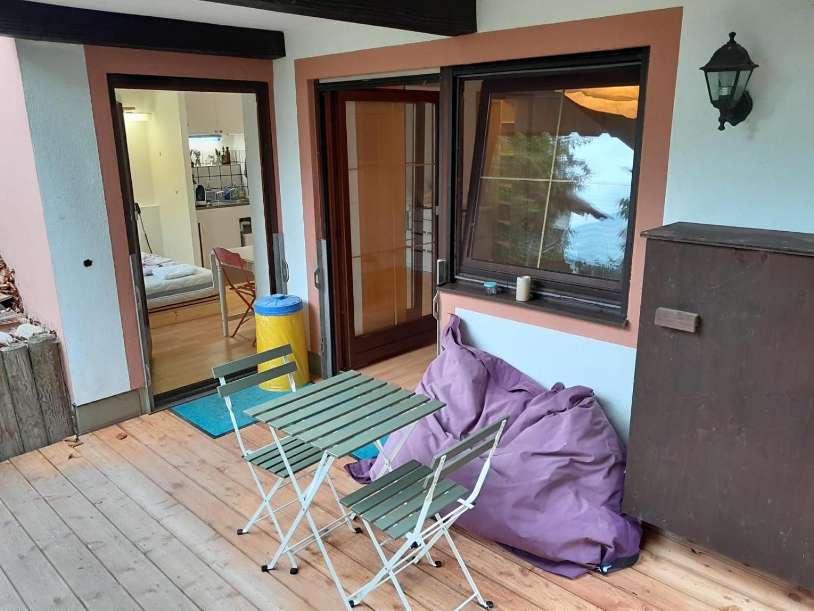 Apartment Mit Kueche Und Balkon Oder Terrasse, Ruhig Und Gut Erreichbar พิดดิง ภายนอก รูปภาพ